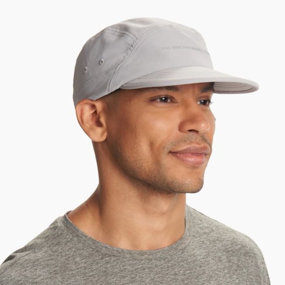 Vuori Other - Vuori BNWT! Trail Run Cap - Athletic Hat Adjustable Platinum - 7 Panel Run Cap
